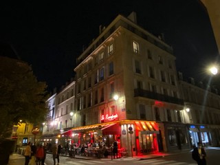 Catharina Arp – In Paris kann man Leichtigkeit leben...